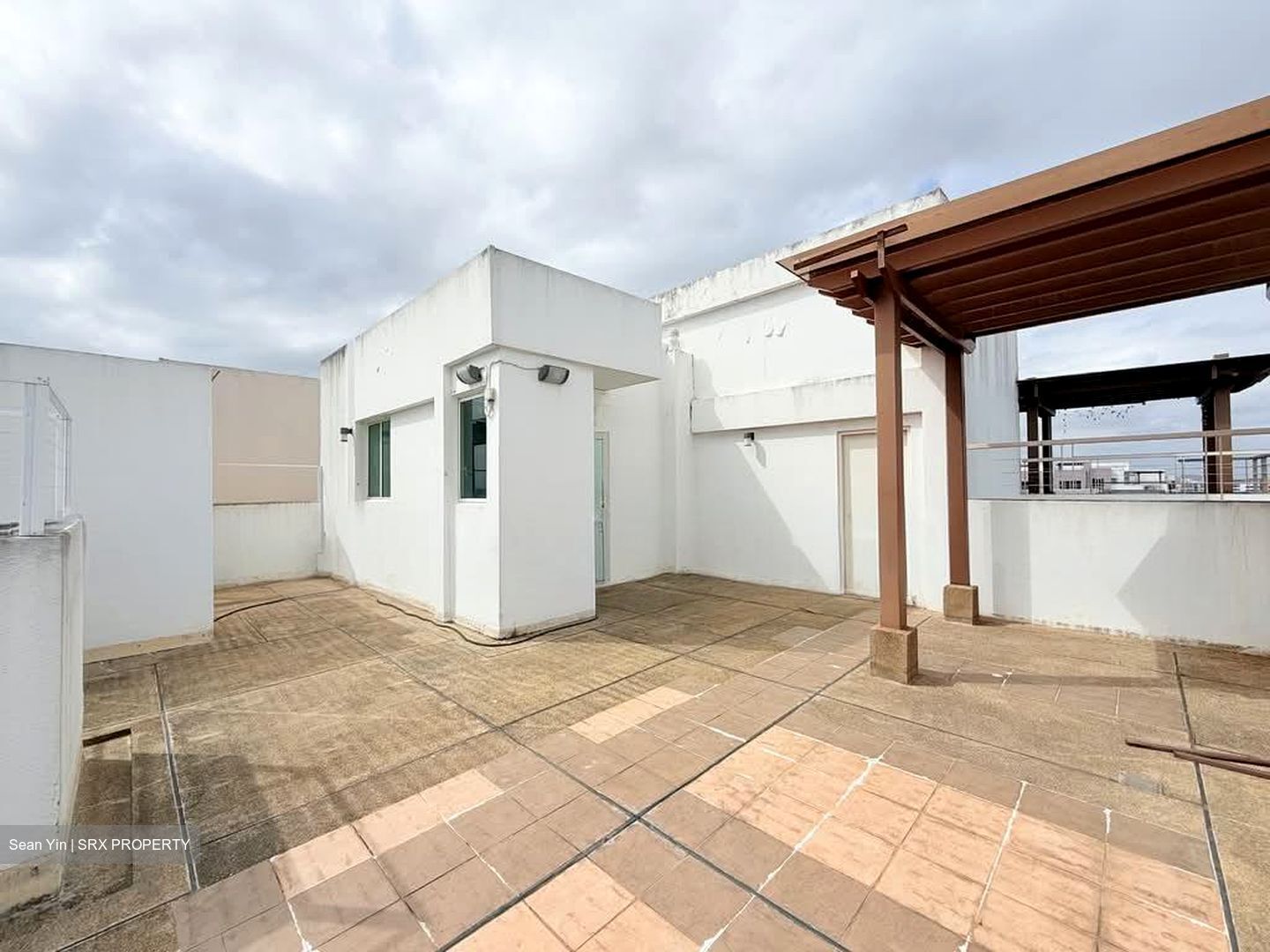 Lilydale (D27), Condominium #584269201
